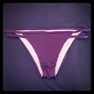 NWOT Plum VS Swim bottoms! Size Large!